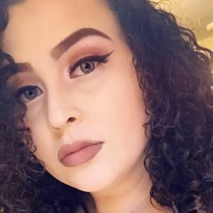 Meet your Posher, Samara